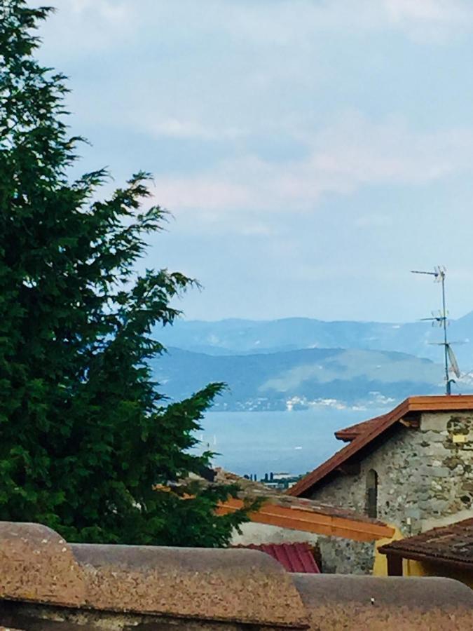 La Casa Di Campagna Sul Garda Puegnago Exteriör bild
